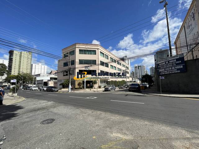 Apartamento para Venda em Campos dos Goytacazes - 3
