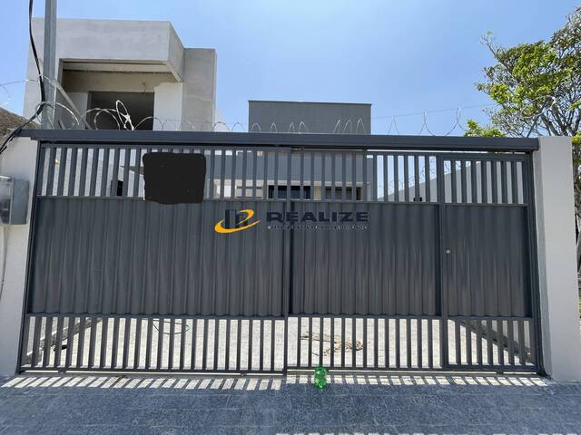 #2526 - Casa para Venda em Campos dos Goytacazes - RJ
