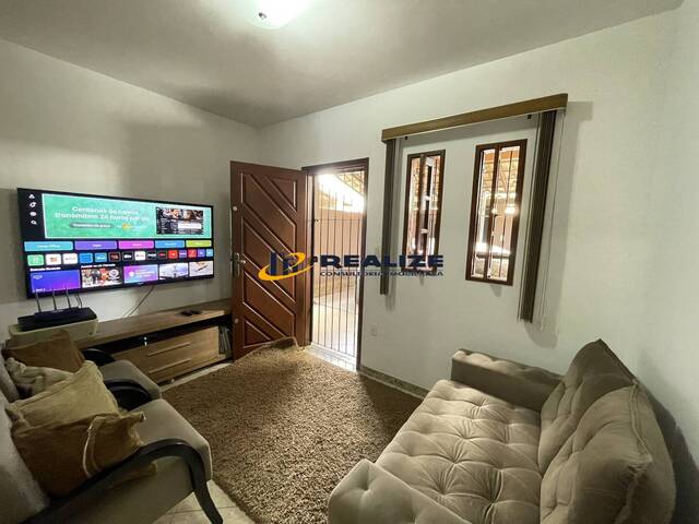 #2547 - Casa para Venda em Campos dos Goytacazes - RJ