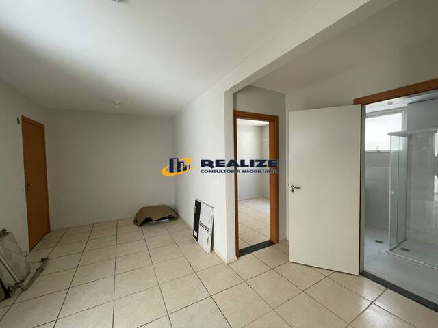 Apartamento para Venda em Campos dos Goytacazes - 4