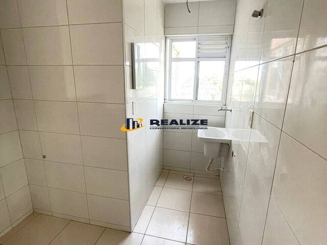 #2584 - Apartamento para Venda em Campos dos Goytacazes - RJ