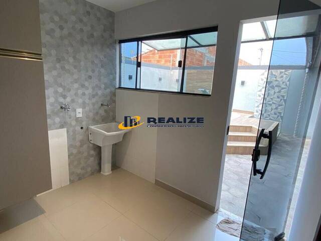 Casa para Venda em Campos dos Goytacazes - 2