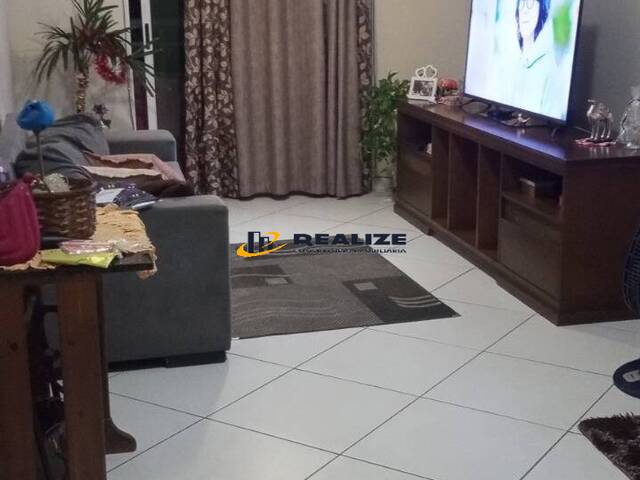#XSPLD161 - Apartamento para Locação em Campos dos Goytacazes - RJ