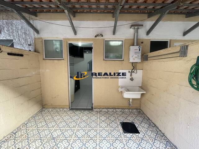 #2671 - Casa para Venda em Campos dos Goytacazes - RJ