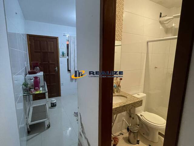 #2713 - Casa para Venda em Campos dos Goytacazes - RJ