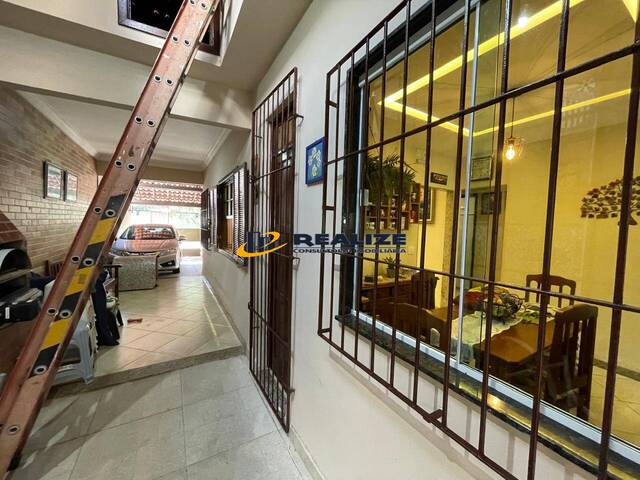 #2721 - Casa para Venda em Campos dos Goytacazes - RJ