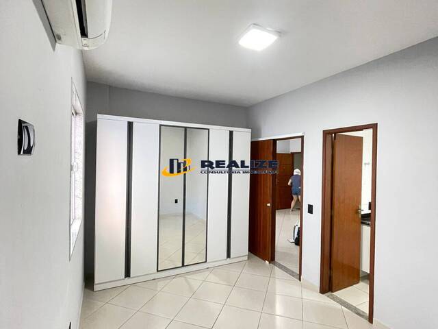 #2681 - Apartamento para Venda em Campos dos Goytacazes - RJ