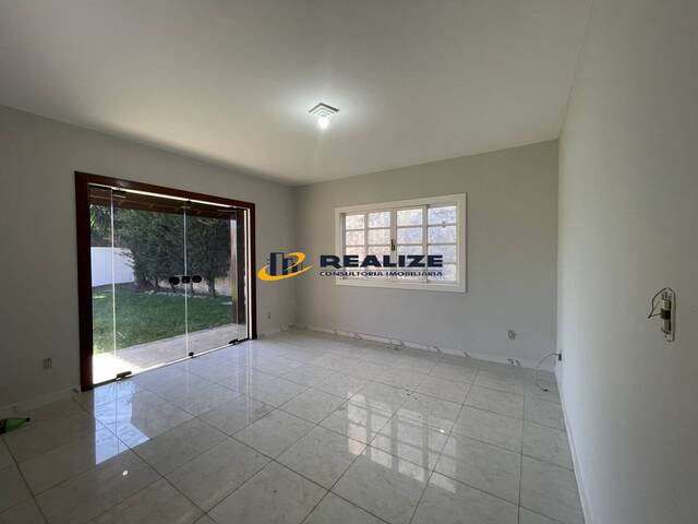 #2757 - Casa para Venda em Campos dos Goytacazes - RJ