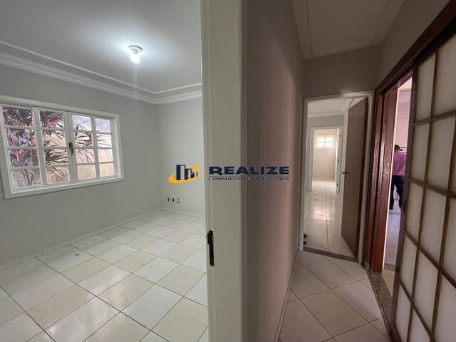 #2757 - Casa para Venda em Campos dos Goytacazes - RJ
