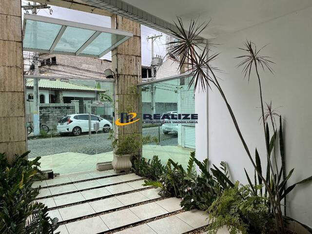 #2761 - Apartamento para Venda em Campos dos Goytacazes - RJ