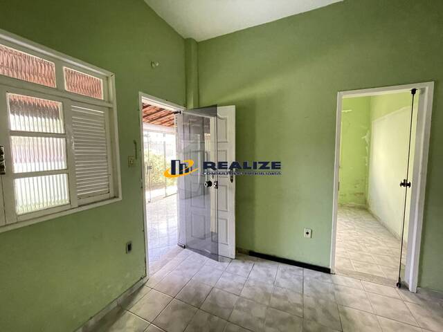 #2791 - Casa para Venda em Campos dos Goytacazes - RJ