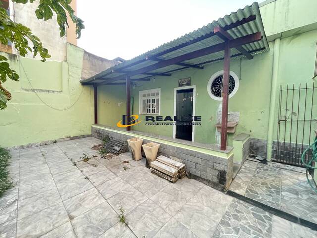 #2704 - Casa para Venda em Campos dos Goytacazes - RJ