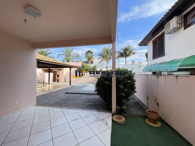 #2704 - Casa para Venda em Campos dos Goytacazes - RJ