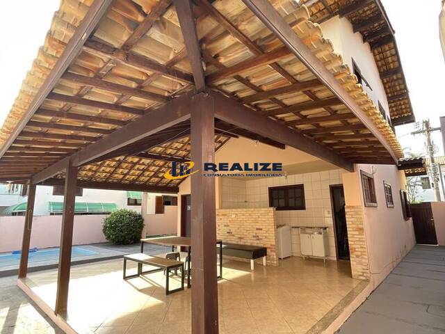 #2704 - Casa para Venda em Campos dos Goytacazes - RJ