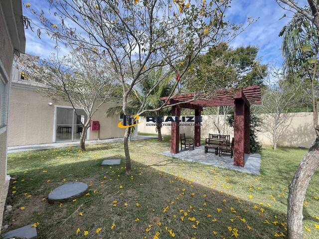 #2812 - Apartamento para Venda em Campos dos Goytacazes - RJ