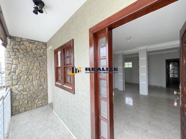 #2845 - Casa para Venda em Campos dos Goytacazes - RJ