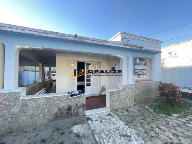 #2901 - Casa para Venda em Campos dos Goytacazes - RJ