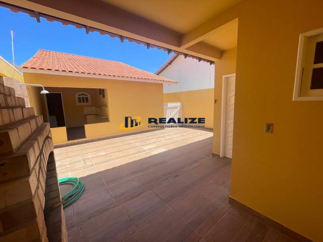 #2907 - Casa para Venda em Campos dos Goytacazes - RJ