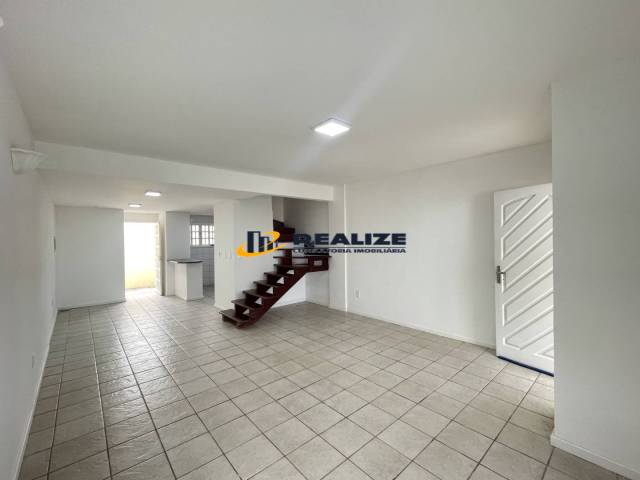 #2887 - Casa para Venda em Campos dos Goytacazes - RJ