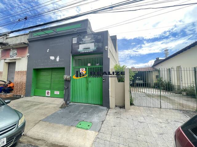 #2926 - Casa para Venda em Campos dos Goytacazes - RJ