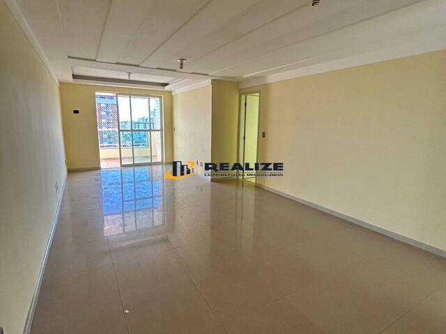 #XCFR273 - Apartamento para Locação em Campos dos Goytacazes - RJ