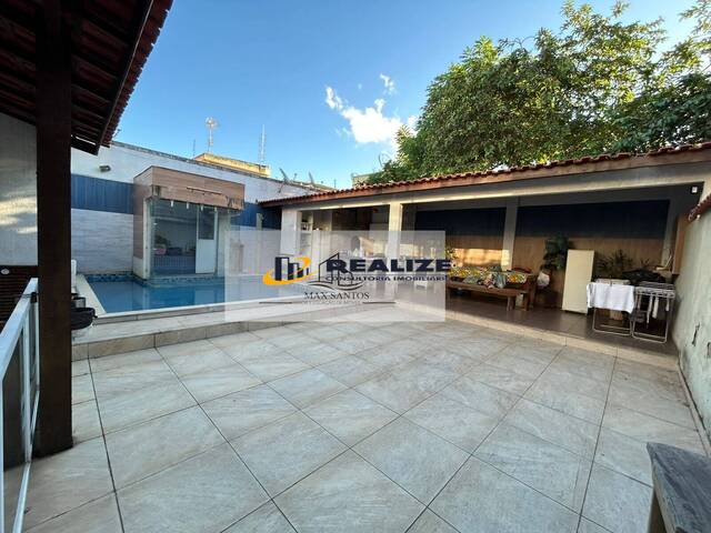 #XJMR174 - Casa para Venda em Campos dos Goytacazes - RJ