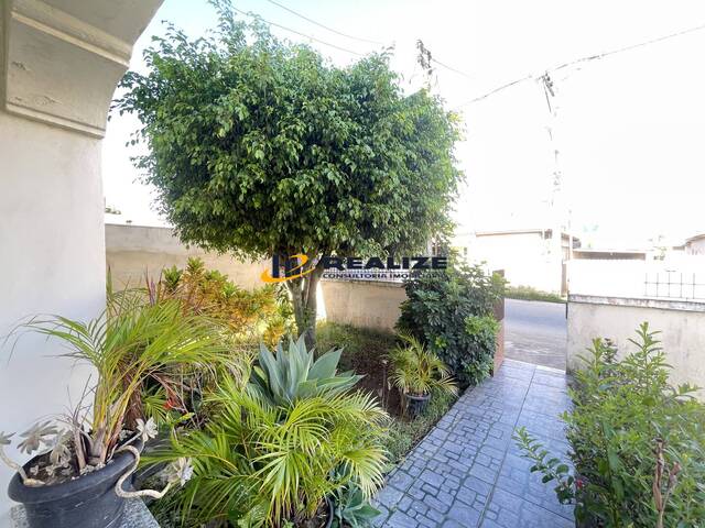 Casa para Venda em Campos dos Goytacazes - 5