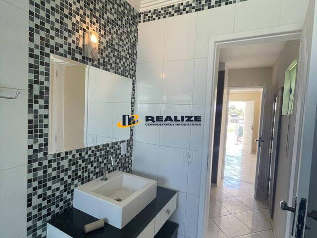 Casa para Venda em Campos dos Goytacazes - 2