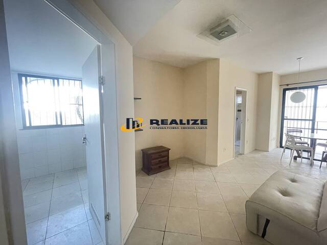 #3006 - Apartamento para Venda em Campos dos Goytacazes - RJ