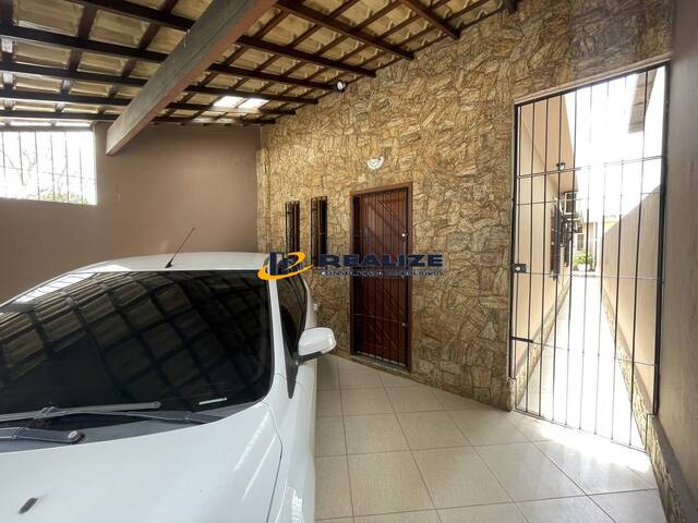 Casa para Venda em Campos dos Goytacazes - 3
