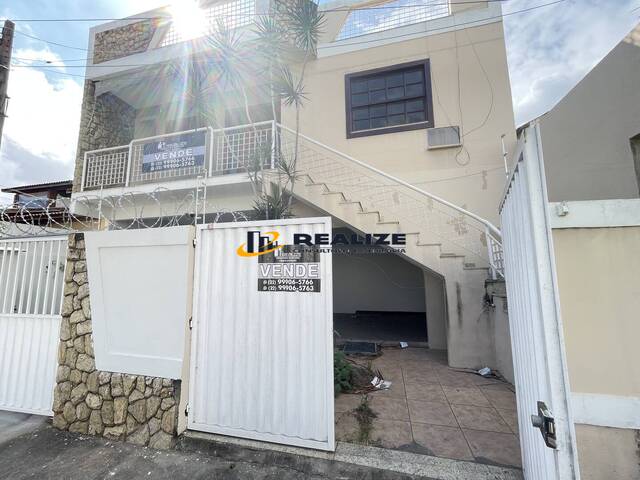 #3006 - Apartamento para Venda em Campos dos Goytacazes - RJ