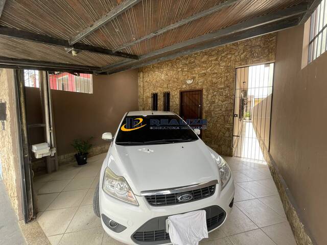 #3131 - Casa para Venda em Campos dos Goytacazes - RJ