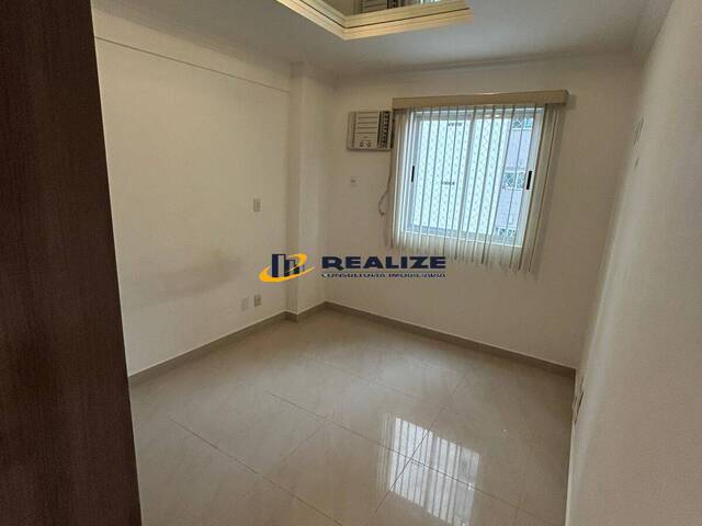 #3131 - Casa para Venda em Campos dos Goytacazes - RJ