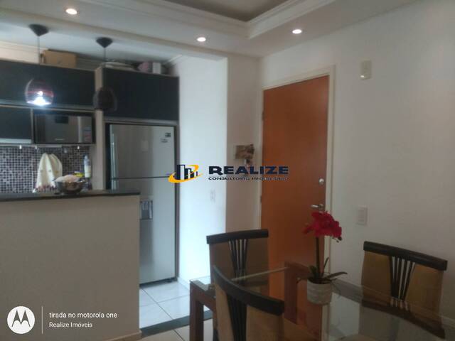 #923 - Apartamento para Venda em Campos dos Goytacazes - RJ