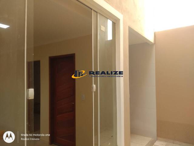 #943 - Casa para Venda em Campos dos Goytacazes - RJ