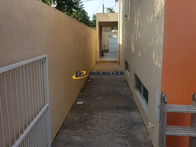 Casa para Venda em Campos dos Goytacazes - 4