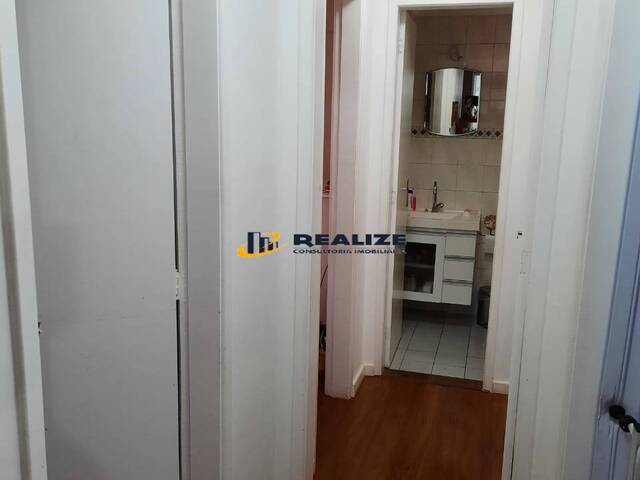 #1011 - Apartamento para Venda em Campos dos Goytacazes - RJ