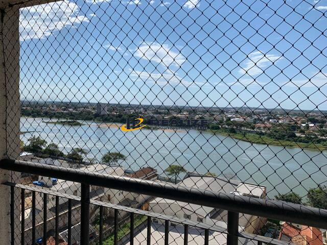 Apartamento para Venda em Campos dos Goytacazes - 4