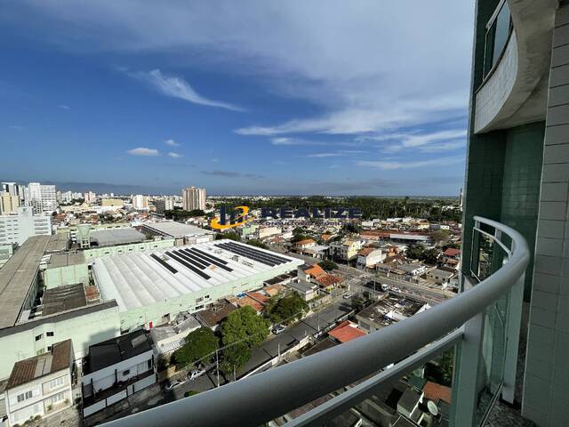 Apartamento para Venda em Campos dos Goytacazes - 2