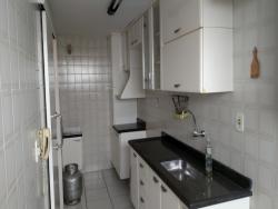 Apartamento para Venda em Campos dos Goytacazes - 2