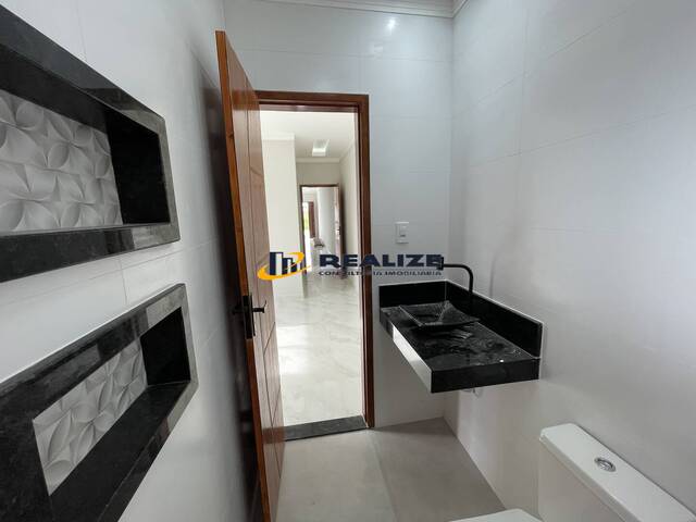 Casa para Venda em Campos dos Goytacazes - 2