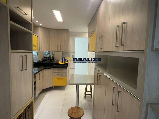 Apartamento para Venda em Campos dos Goytacazes - 2