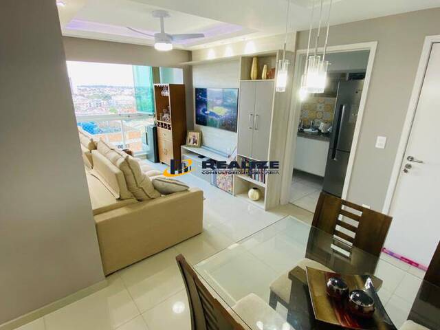 #1676 - Apartamento para Venda em Campos dos Goytacazes - RJ