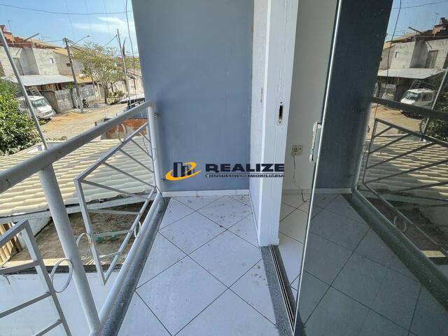 #1711 - Casa para Venda em Campos dos Goytacazes - RJ