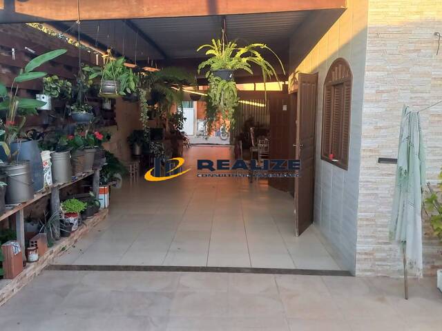 Casa para Venda em Campos dos Goytacazes - 4