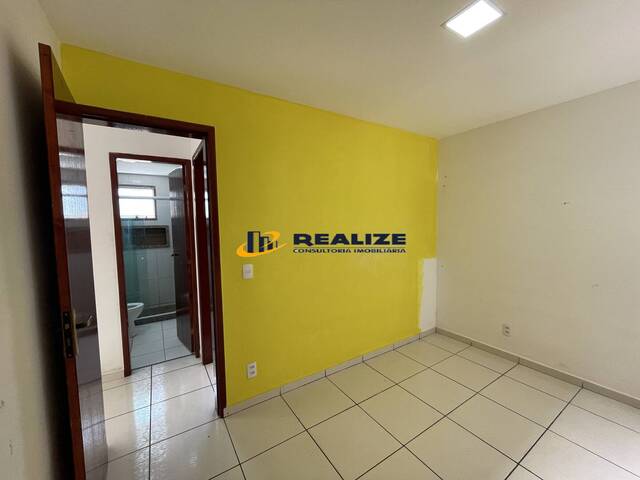 #1800 - Apartamento para Venda em Campos dos Goytacazes - RJ