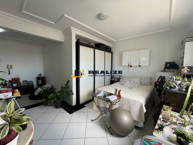 #1847 - Apartamento para Venda em Campos dos Goytacazes - RJ