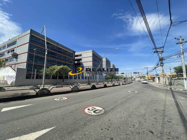 #1854 - Apartamento para Venda em Campos dos Goytacazes - RJ