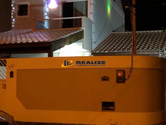 #1872 - Casa para Venda em Campos dos Goytacazes - RJ