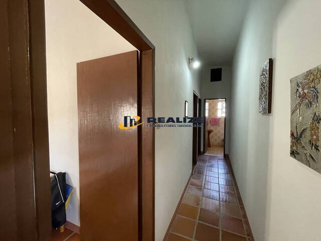 #1889 - Casa para Venda em Campos dos Goytacazes - RJ